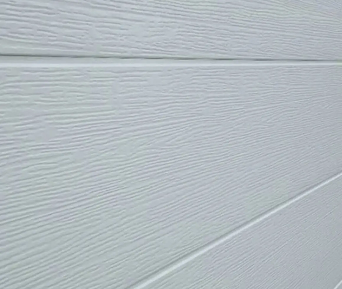 garage-door-panel-woodgrain