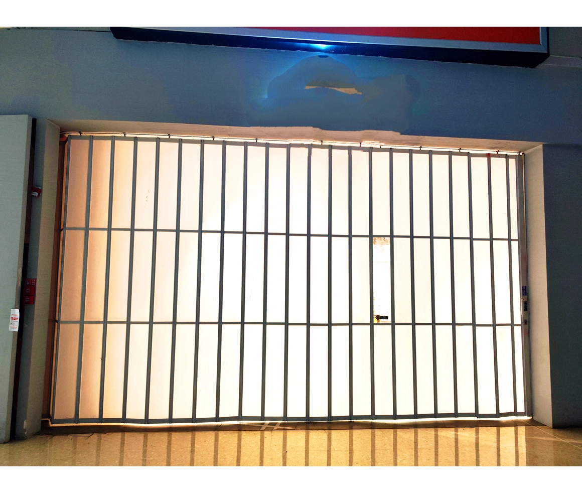 polycarbonate-sliding-folding-door-06